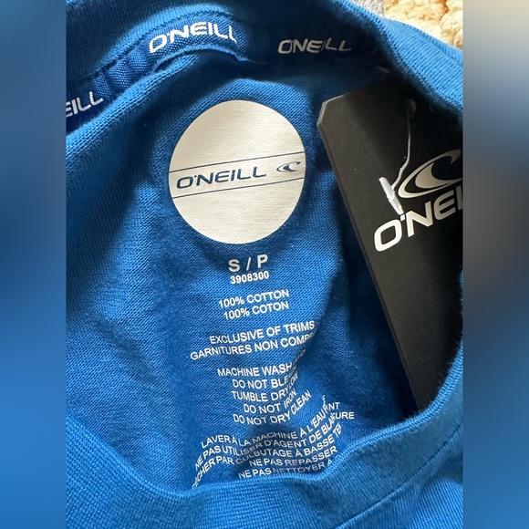 SOLD NWT O’Neil men’s t shirt - Picture 3 of 3